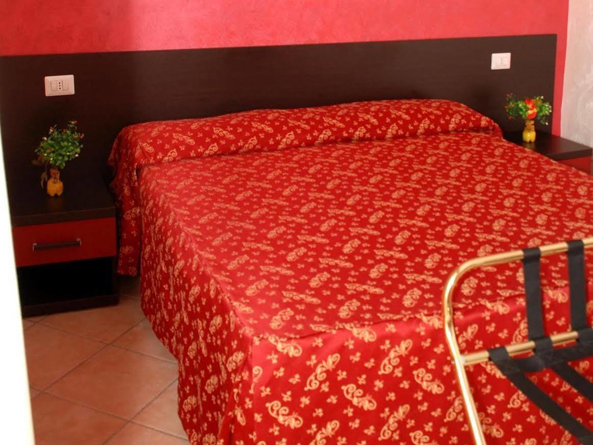 Pensión 2020 Termini Rooms Roma